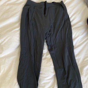 Mens Lululemon Joggers - Medium (dark grey)